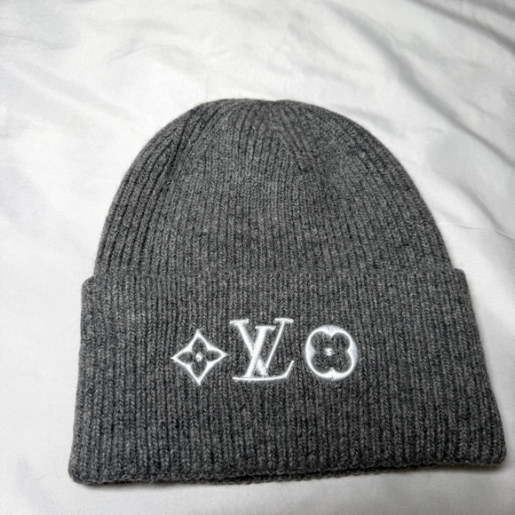 Louis Vuitton Other - Louis Vuitton Gray Knit Beanie with White Logo